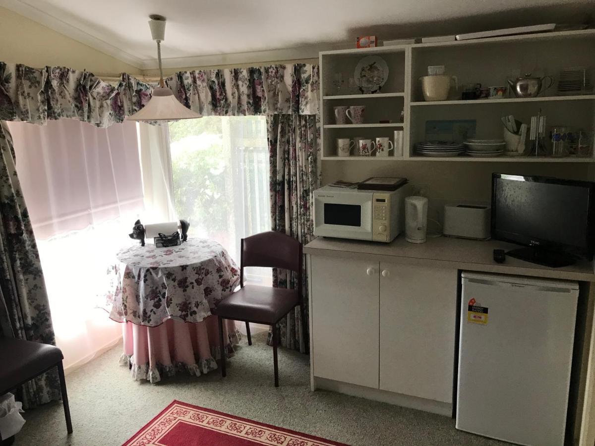 Lanaud Farm Stay Allansford Esterno foto